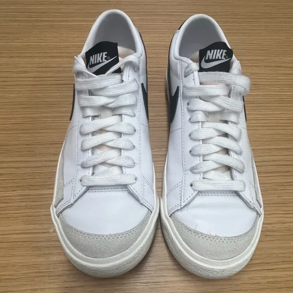 ❌NOT FOR SALE❌Nike Women’s Blazer Low Sneakers - Picture 2 of 6